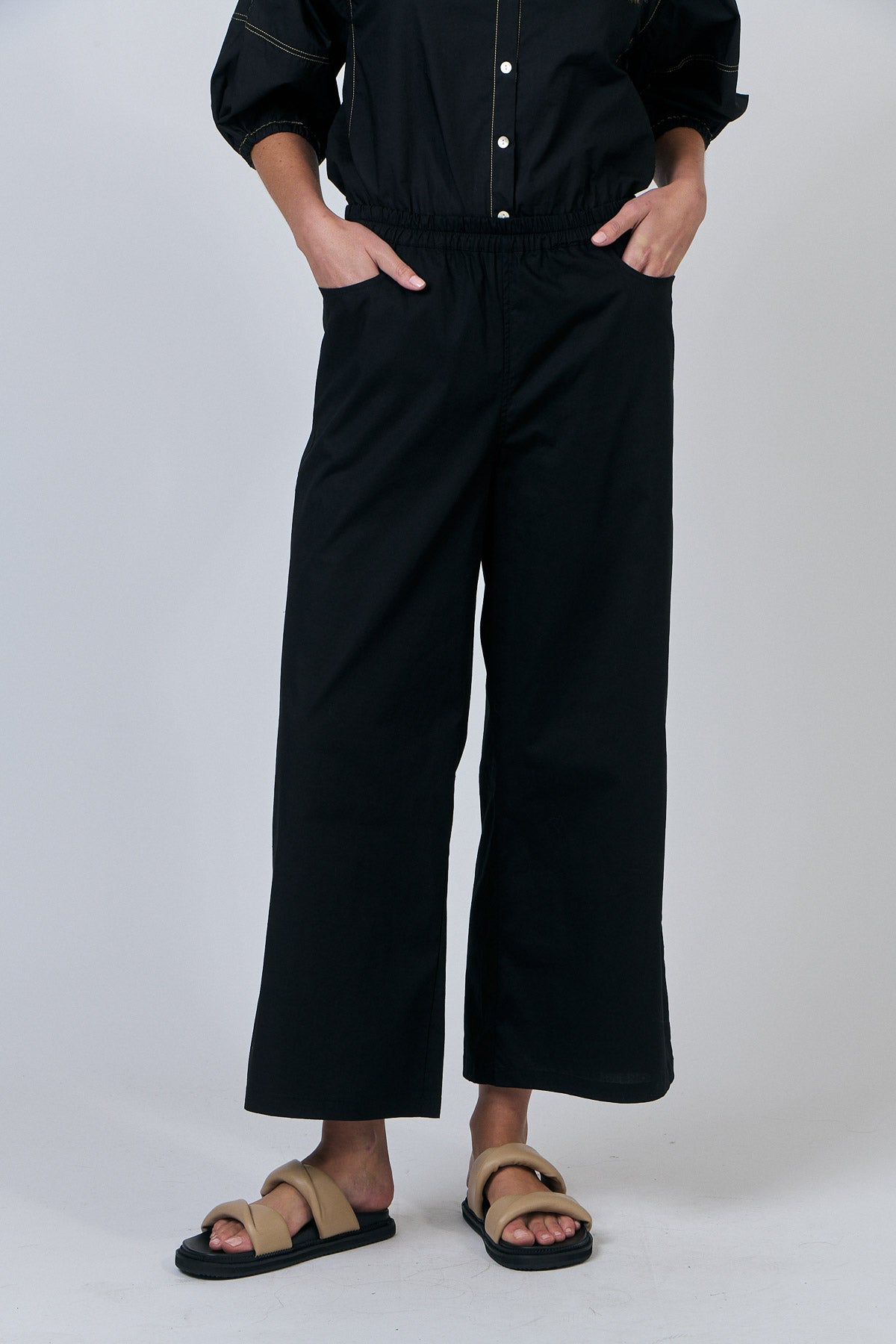Naturals by O & J GA637 Pant in Black