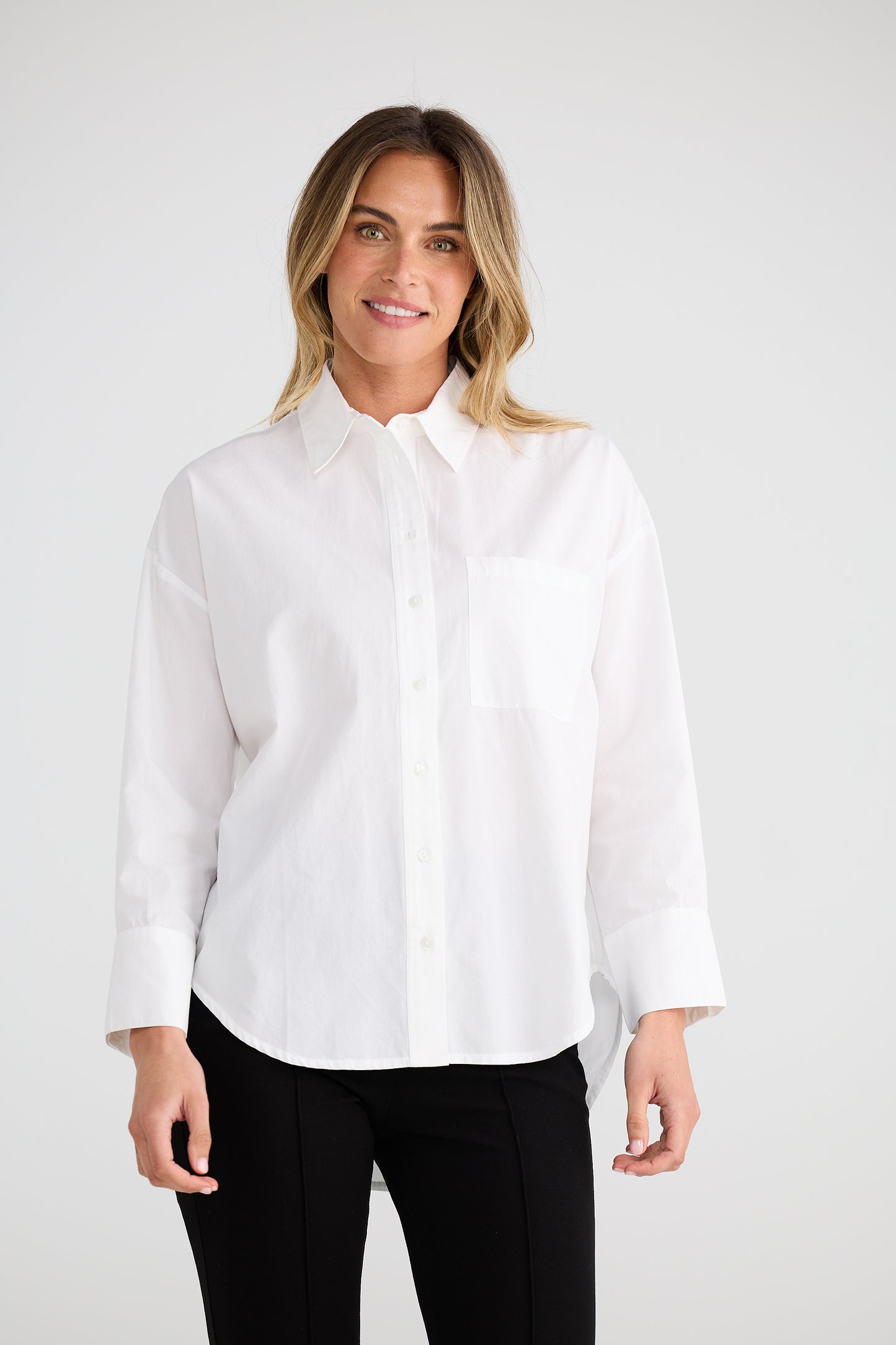 Brave & True Thea Shirt | White in Love