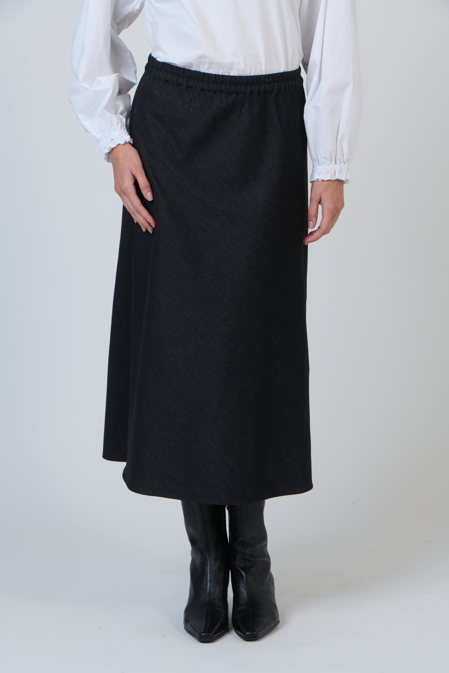 Naturals by O & J GA299 Ladies Skirt in Bikie