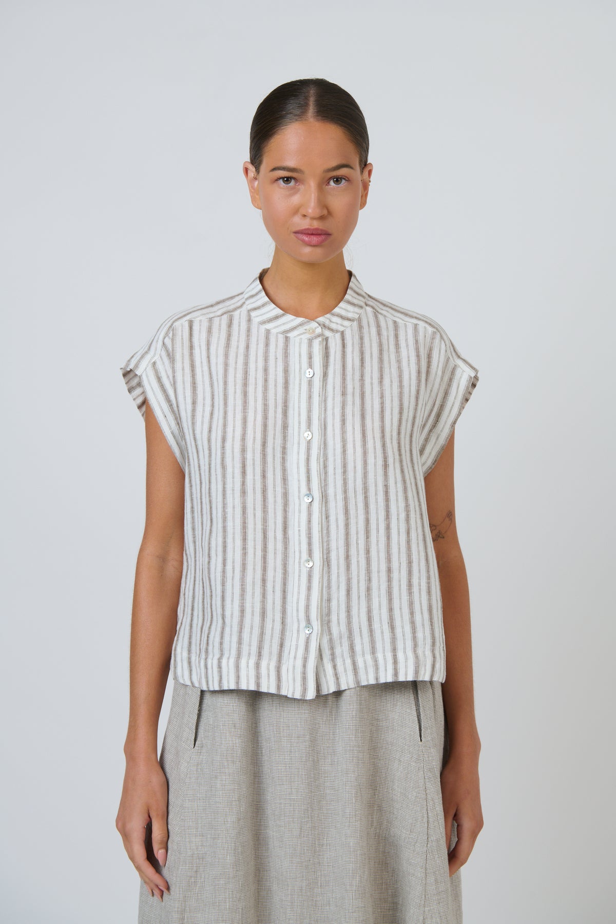 Naturals by O & J - Vera Linen Top