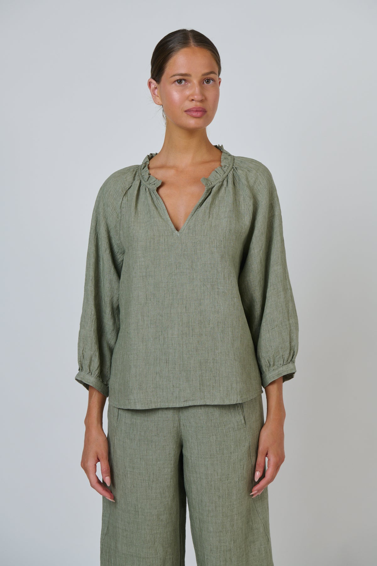 Naturals by O & J - Ana Linen Top