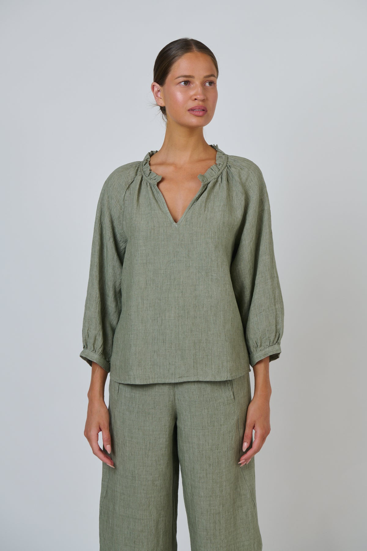 Naturals by O & J - Ana Linen Top