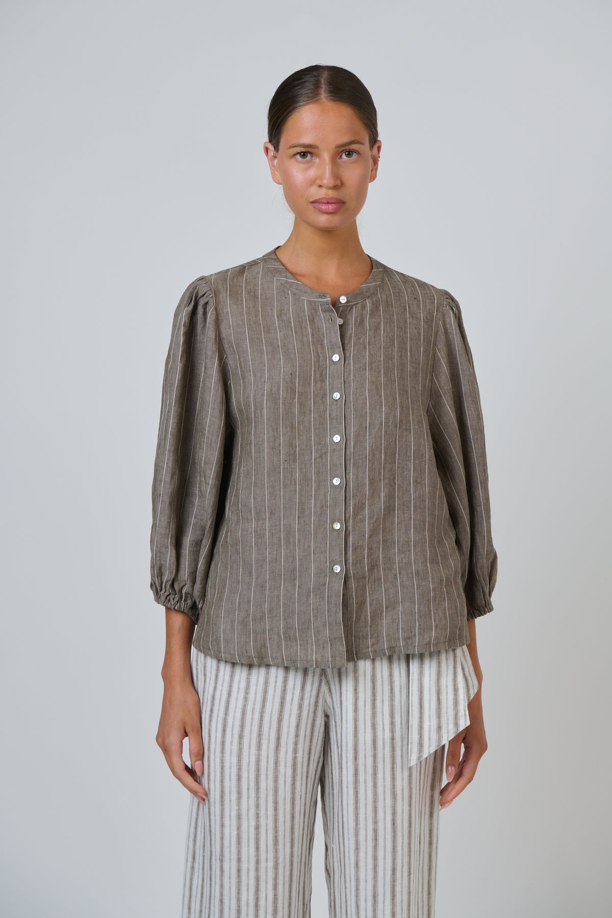Naturals by O & J - Lucy Linen Top