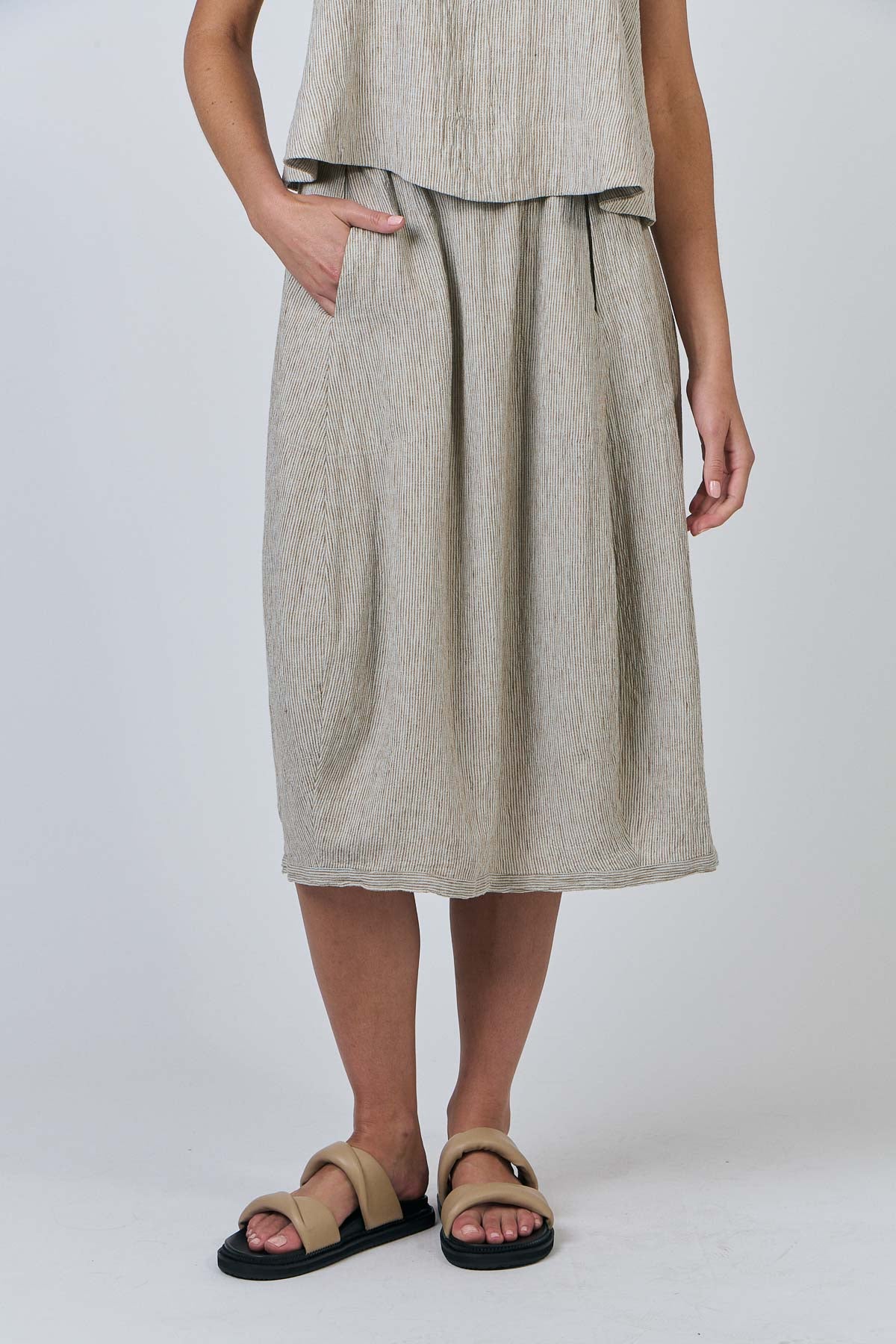 Naturals by O & J GA639 Linen Skirt in Blister