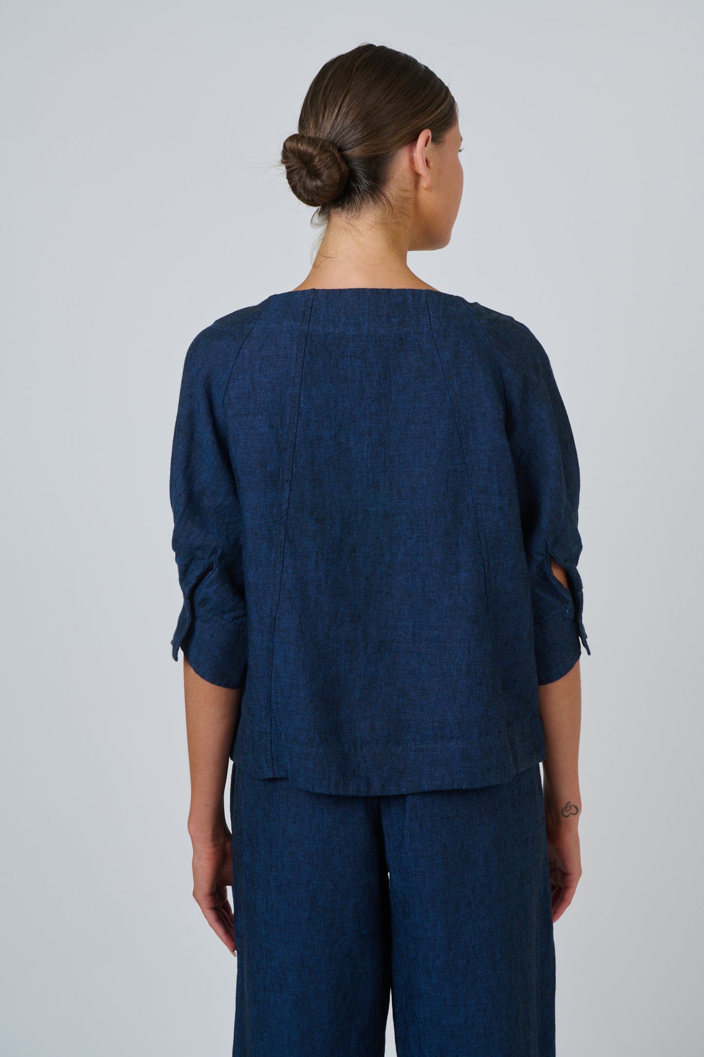 Naturals by O & J - Lani Linen Top