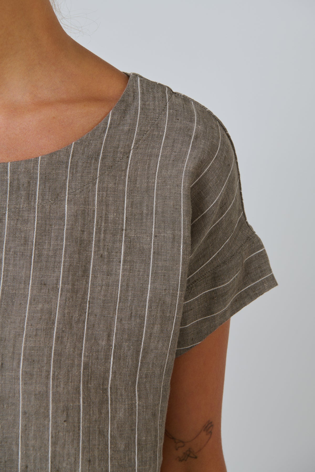 Naturals by O & J - Nala Linen Top