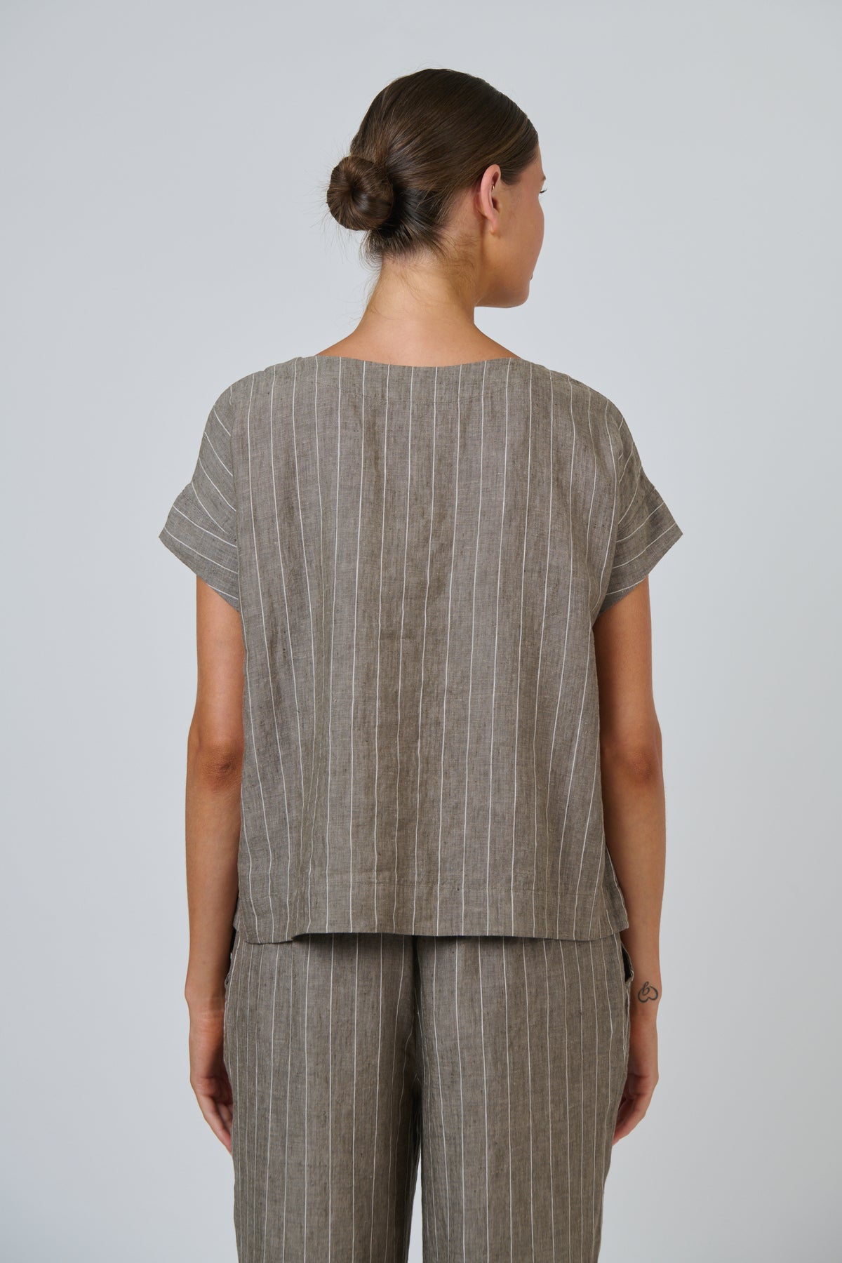 Naturals by O & J - Nala Linen Top
