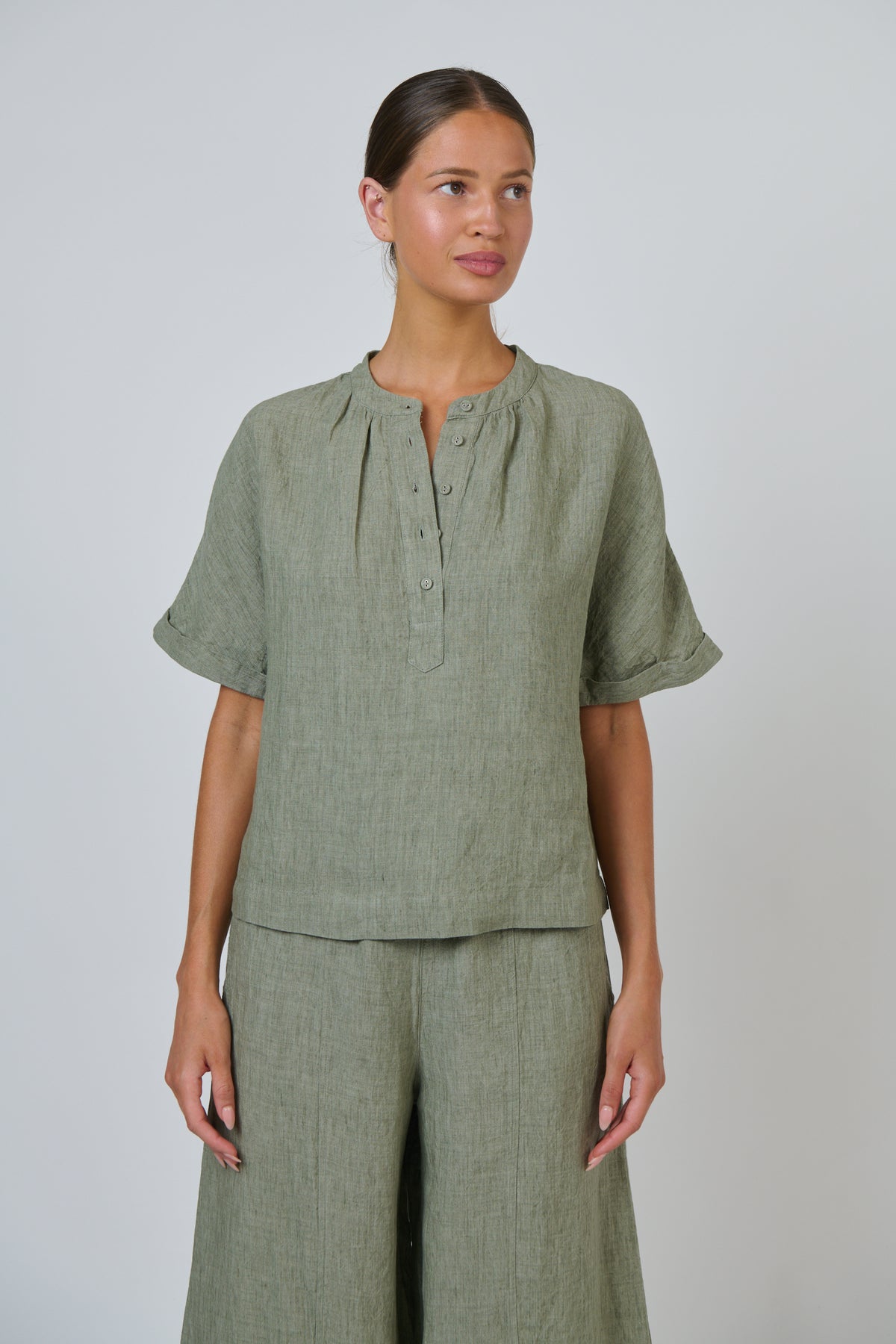 Naturals by O & J - Margo Linen Top