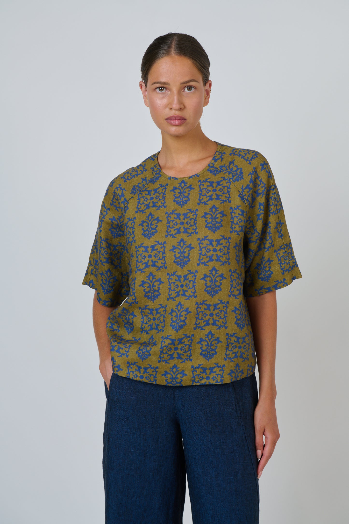 Naturals by O & J - Grace Linen Top