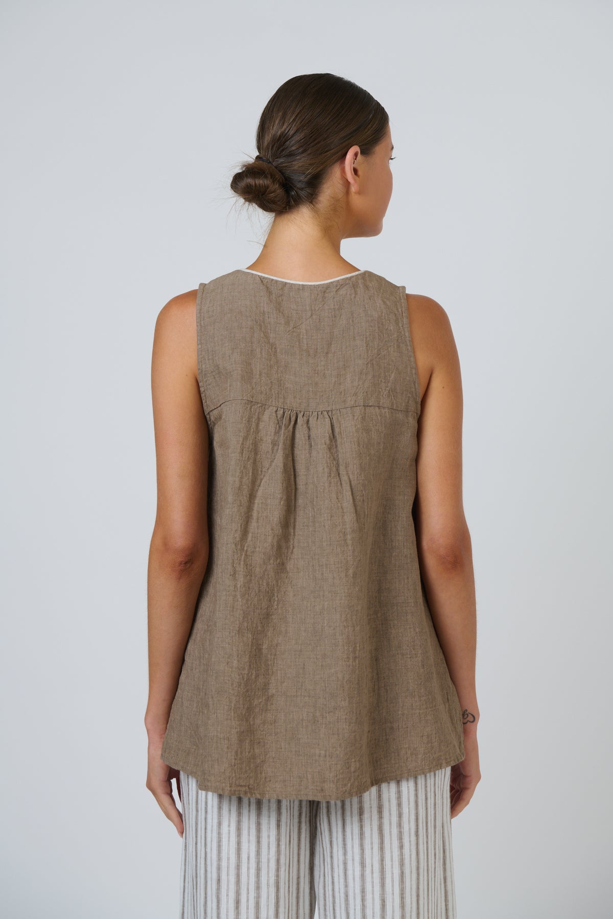 Naturals by O & J - Pippa Linen Top