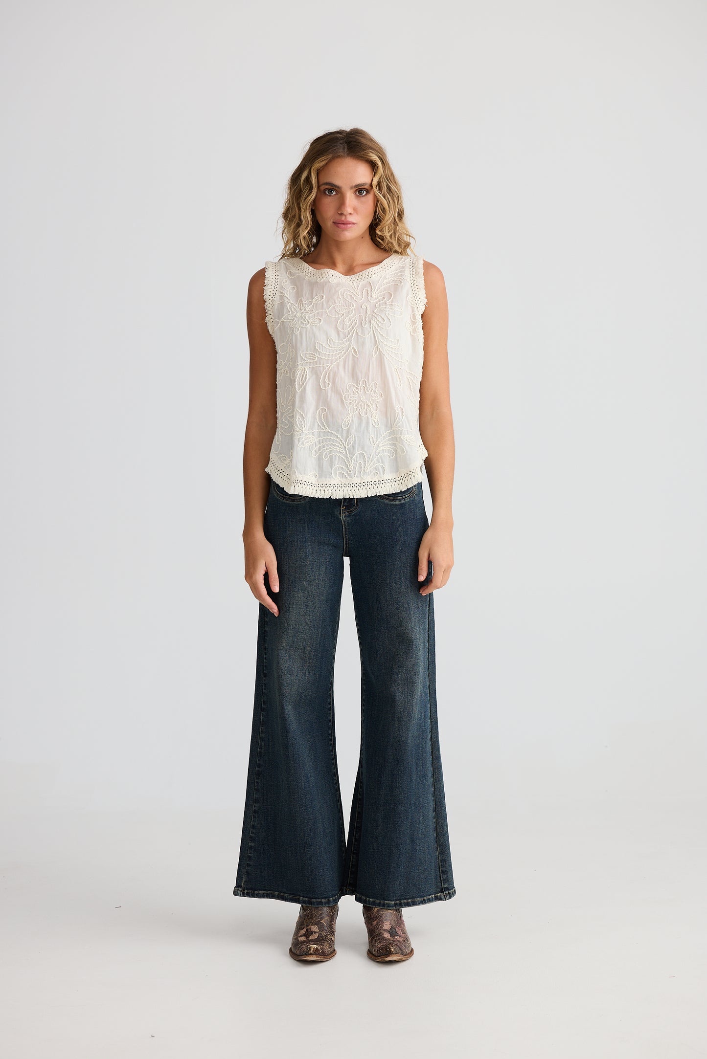 Talisman Chantilly Top in Natural Embroidery