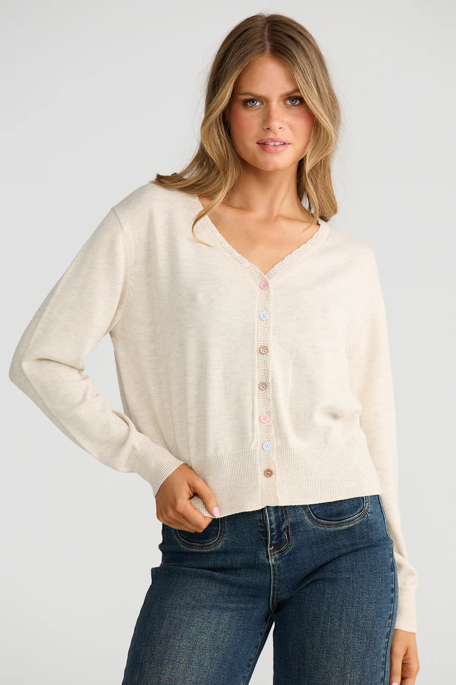 Talisman Charlotte Cardi in Chalk