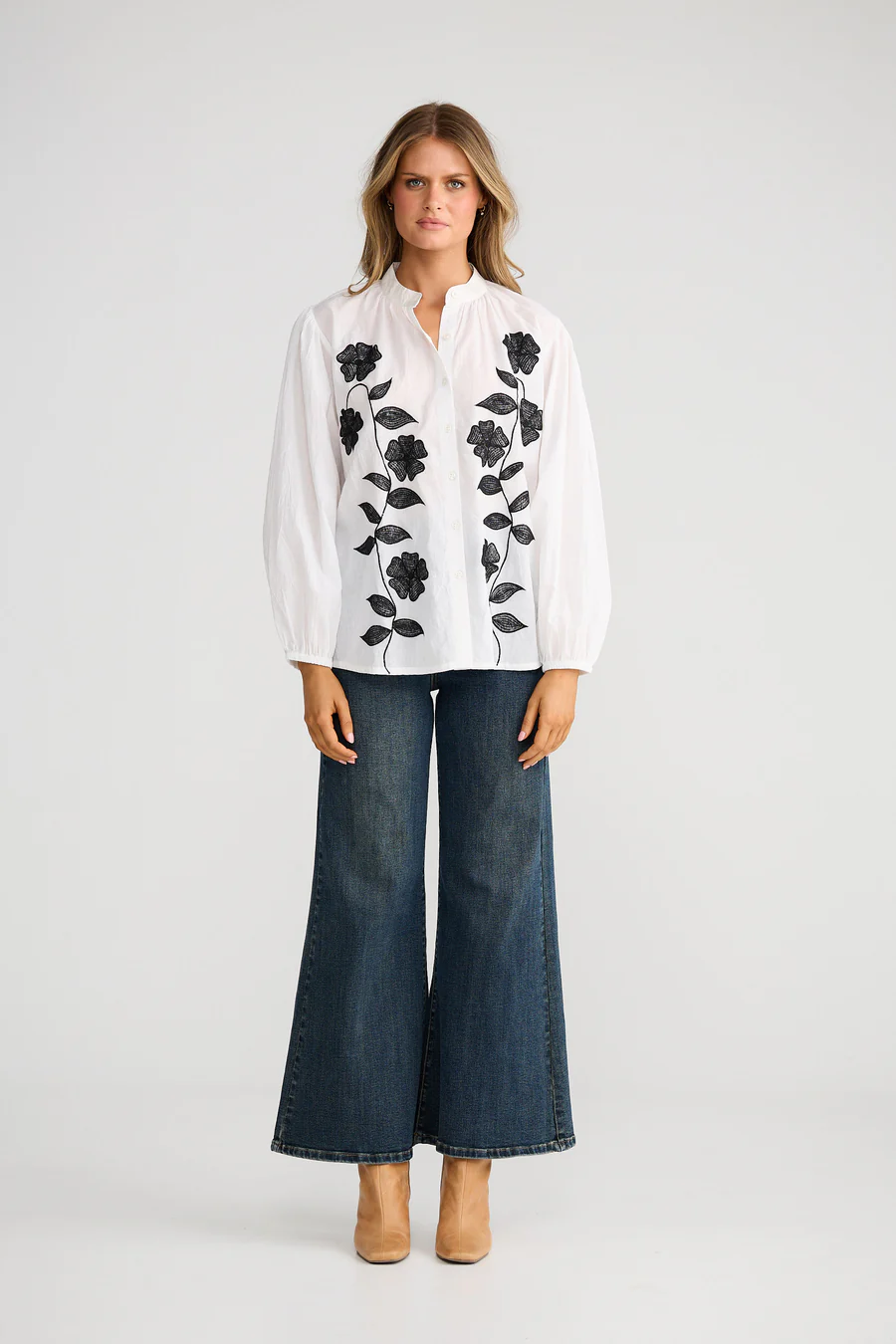Talisman Zora Ladies Shirt in White with Black Embroidery