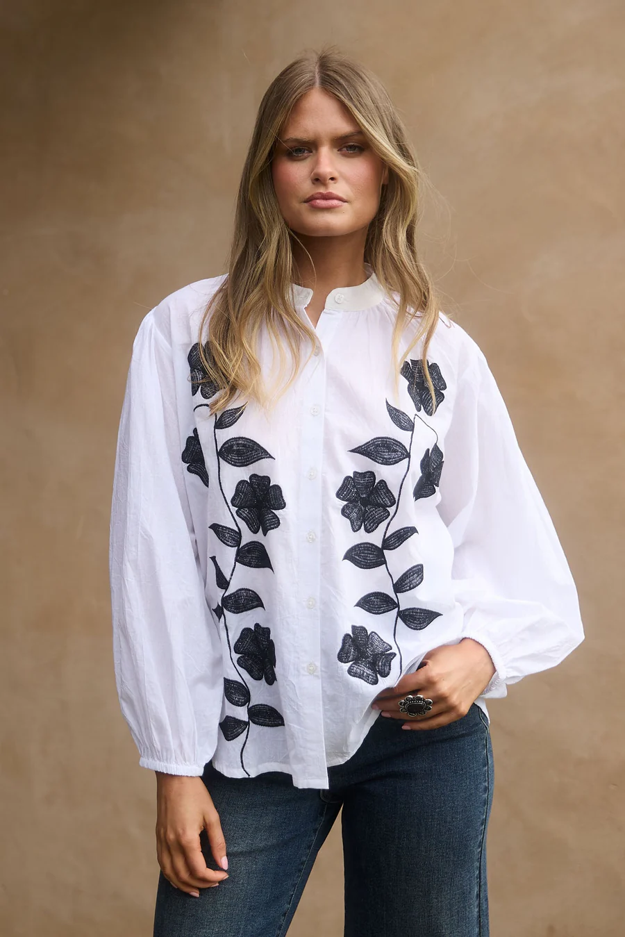 Talisman Zora Ladies Shirt in White with Black Embroidery