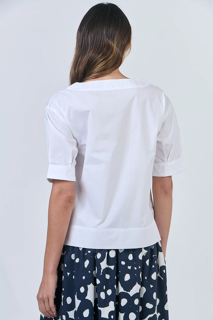 Naturals by O & J GA623 Ladies Top in White