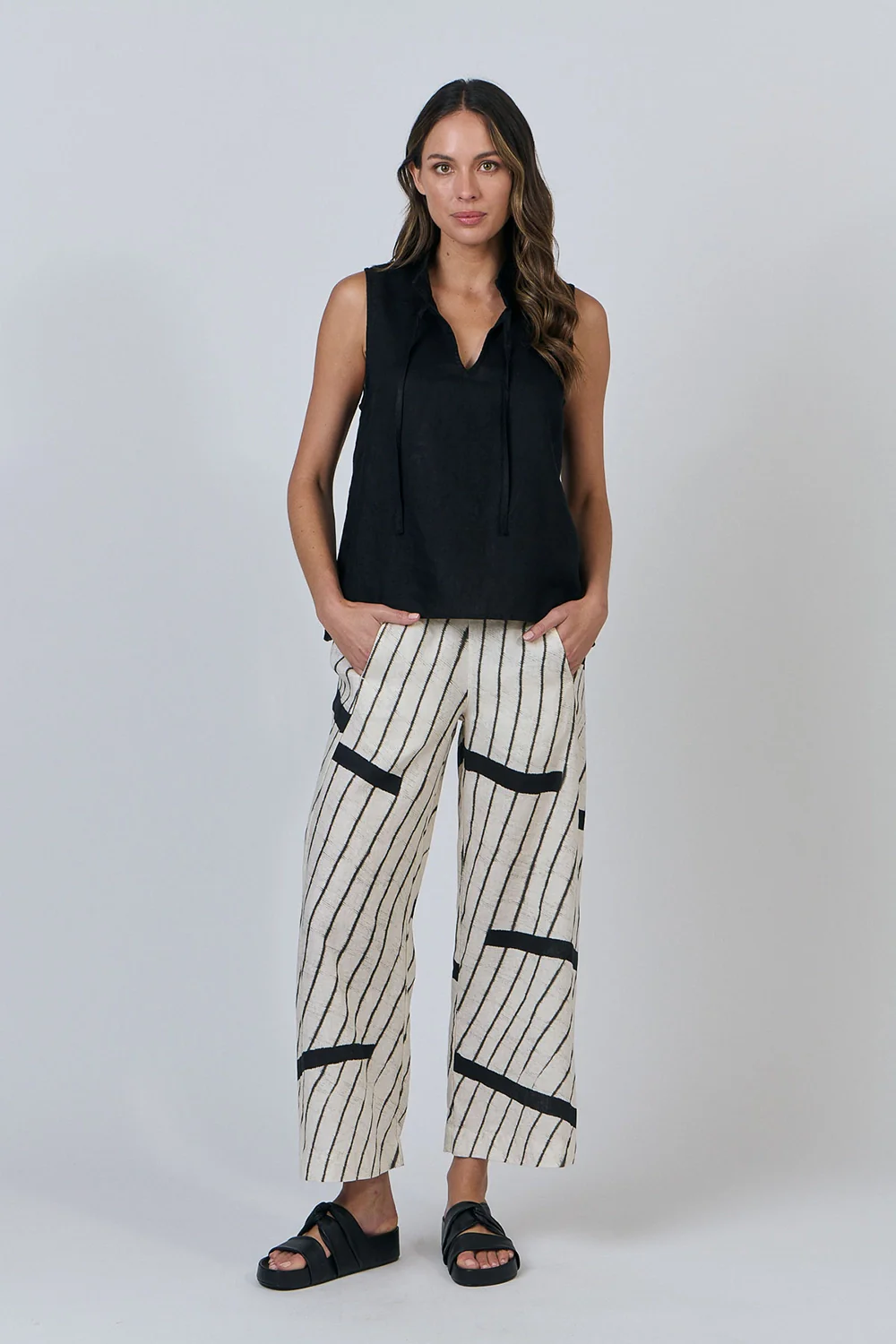 Naturals by O & J GA498 Linen Pant in Isobars
